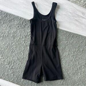 Set Active ShortySuit